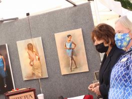 Eshoo and Gibbons at art booth