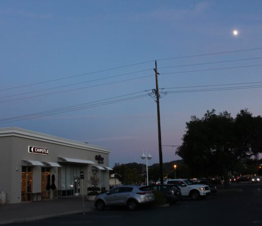 BevMo! secures permit for Pavilion Shopping Center location Twilight at Blossom Hill Pavilion