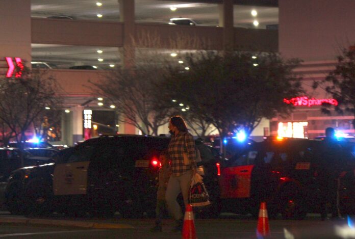 Oakridge Mall Shooting