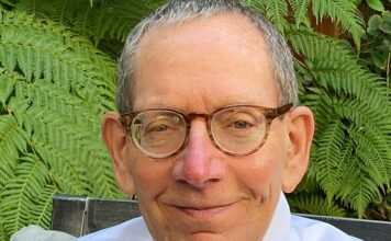 Jeffrey Blum