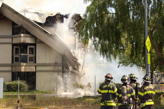 building collapse due to fire