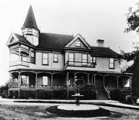 Lyndon Heights house historical photo