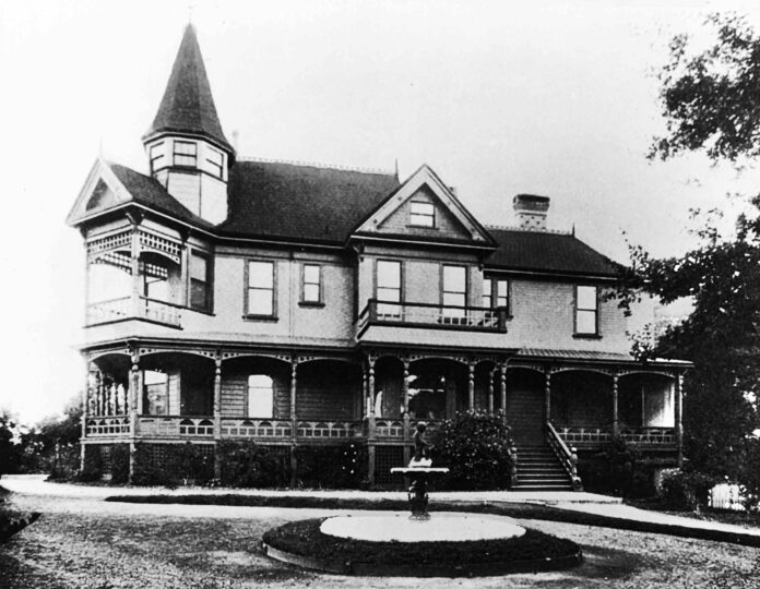 Lyndon Heights house historical photo