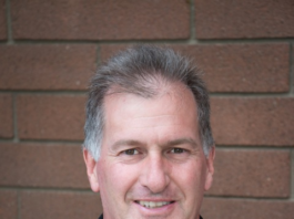 Rob Rennie headshot