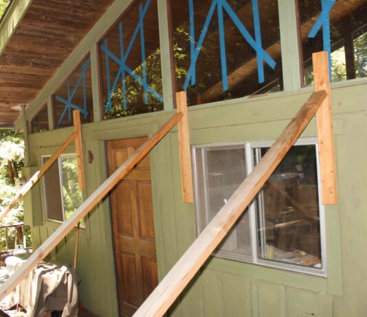 Farmers Insurance extends CZU claim deadline for resident French's house