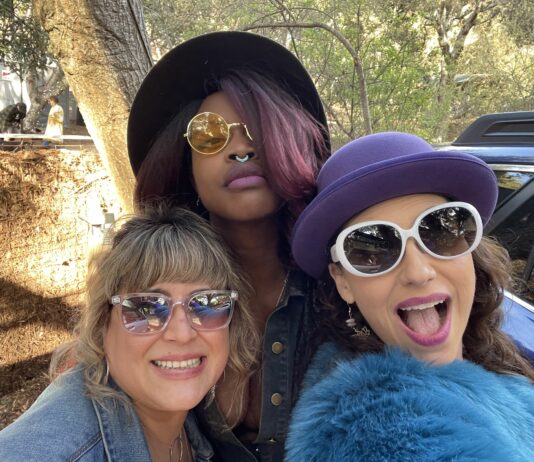 Sunshine of Love trio