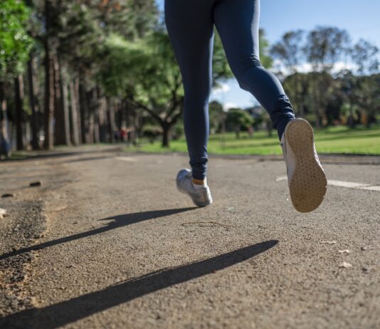 runner by Daniel Reche from Pixabay