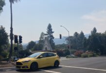 car Los Gatos Lodge