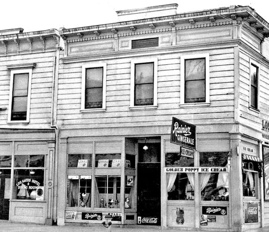 Los Gatos Hotel black and white photograph