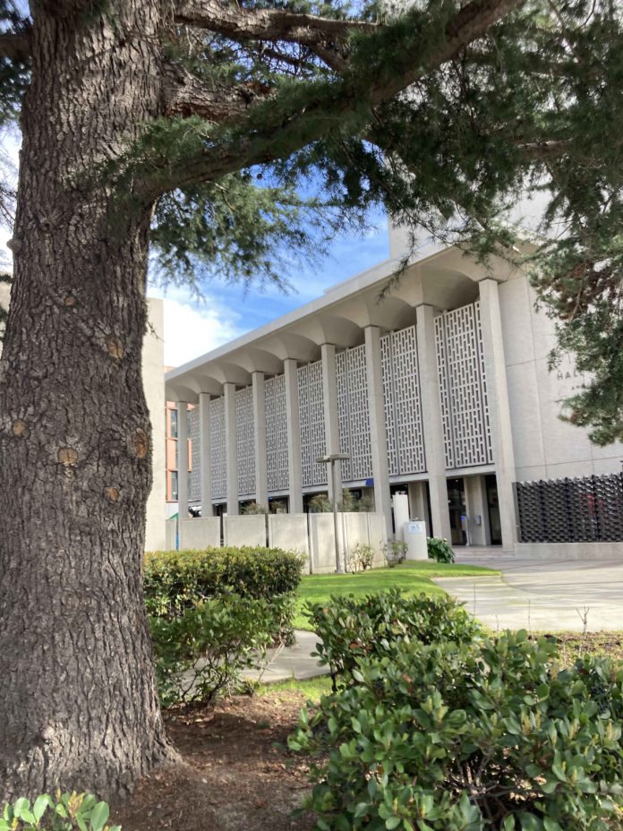 San Mateo County building