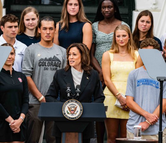 White House Kamala Harris