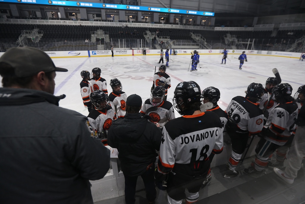 hockey huddle