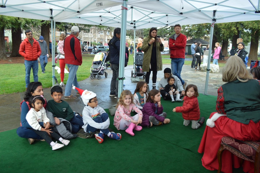 outdoor storytime