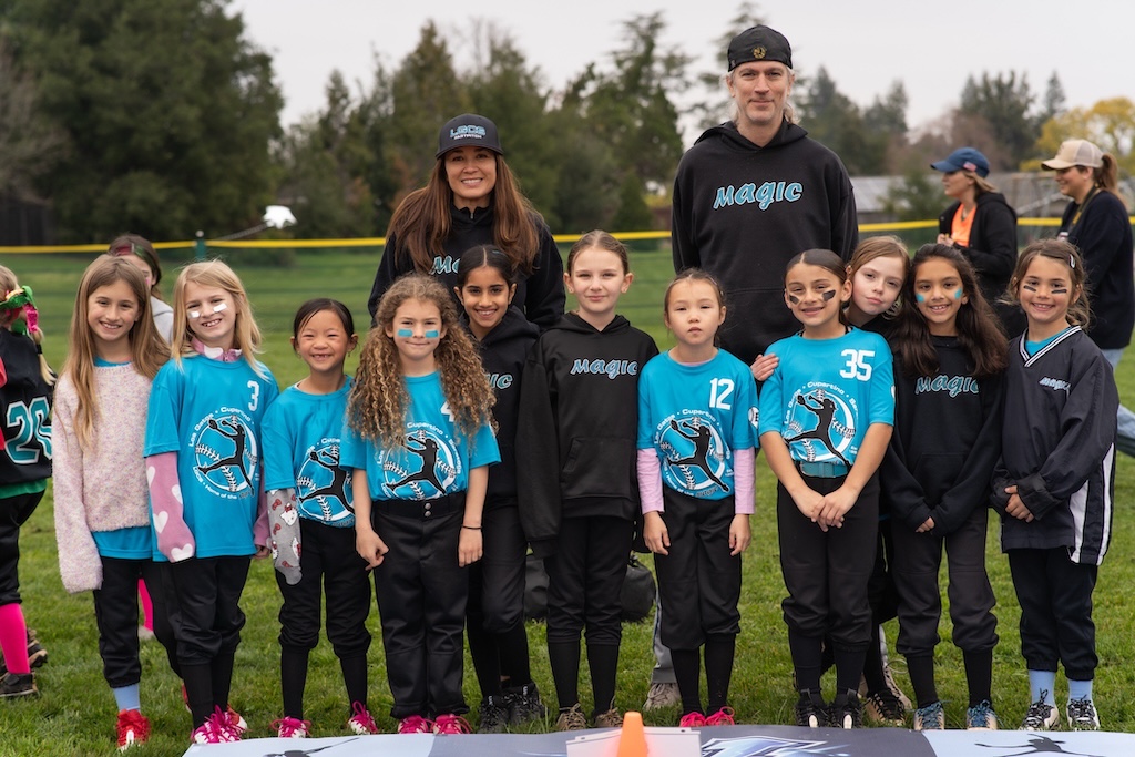 young girls ready to play softball