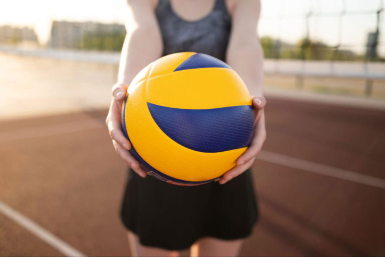 Los Gatos beats Monta Vista in volleyball