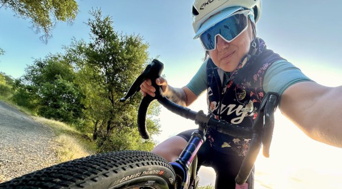 mom takes selfie on bike