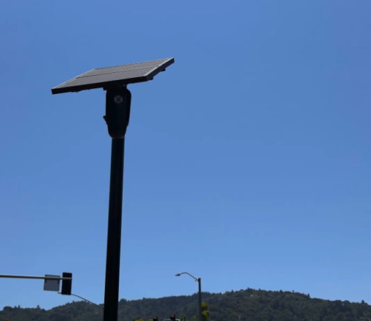 Anthony Luo's photo of a license plate reader