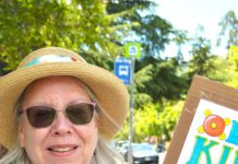 demonstrator