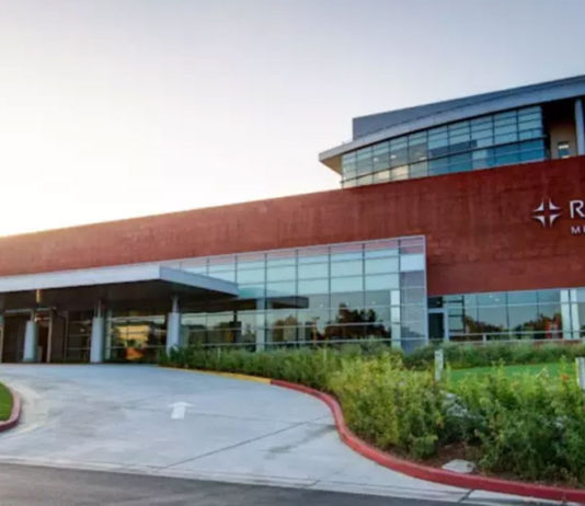 Congressional Medicaid cuts imperil Santa Clara County healthcare budget Front driveway of big medical center
