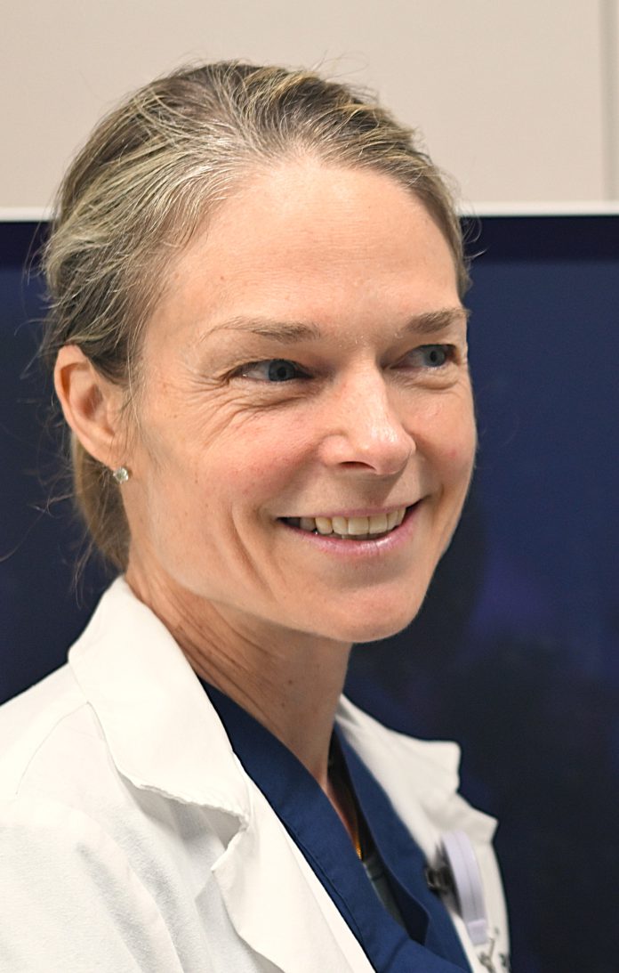 Dr. Lindsey Pierce headshot Dr. Lindsey Pierce