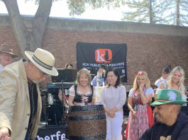 This week’s cover shot: Oktoberfest Oktoberfest ceremony