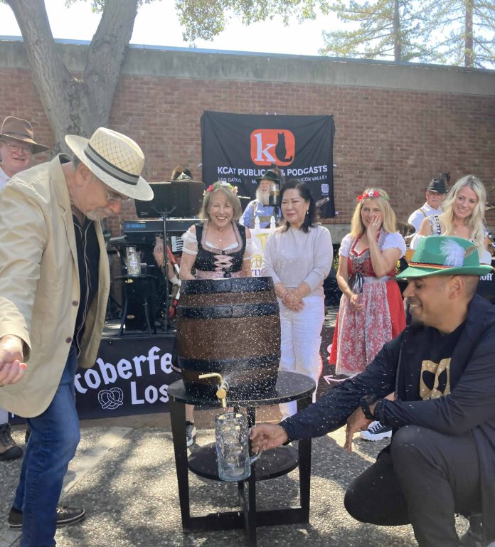 Tap the Keg1 Oktoberfest ceremony
