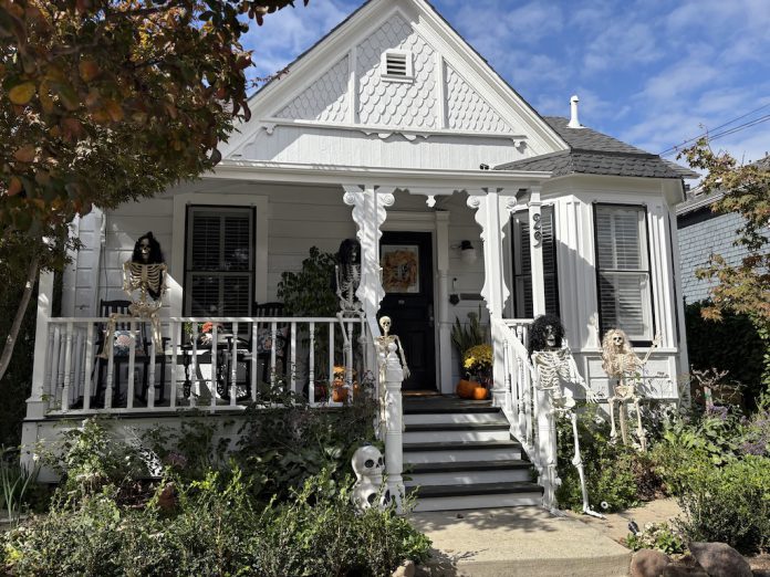 Almond Grove home at Halloween