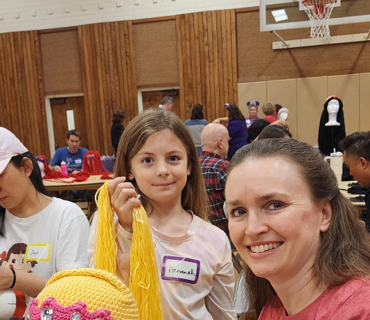Magic Yarn Project produces 206 wigs for cancer-fighting kids making wigs for kids