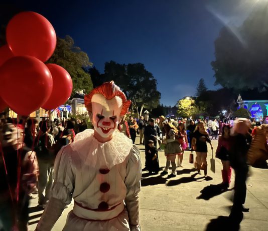 Halloween noise complaints; trespassing; Number 1 Broadway fight (Police Blotter, Oct. 26-Nov. 1) clown