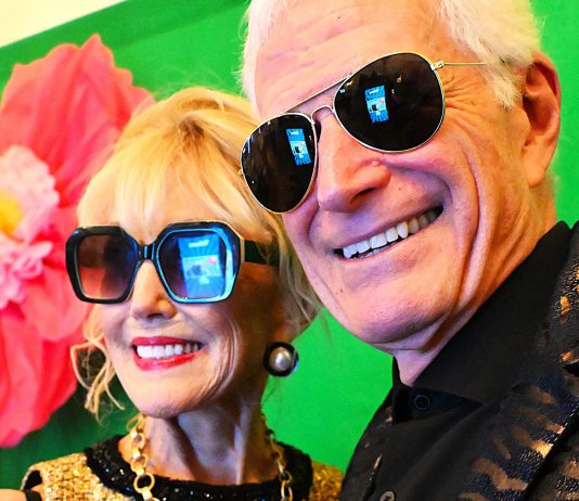 Smiths wearing shades