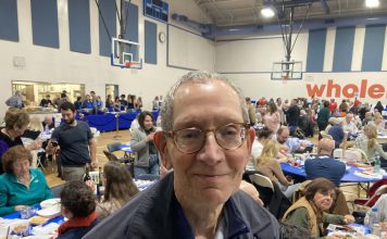 Jeffrey Blum at Crab Fest 2026