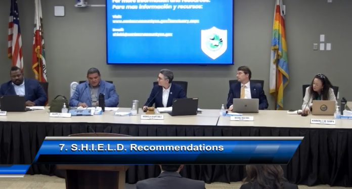 Santa Cruz County supes