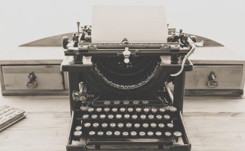 Typewriter image by ha11ok from Pixabay