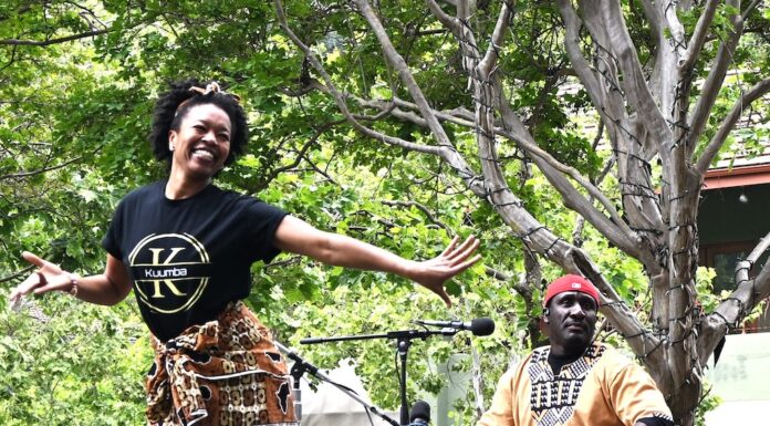 Kuumba dance and music troupe