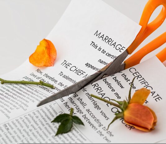 marriage breakdown illustration