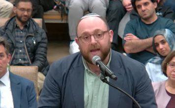 Rabbi Rafi Ellenson speaks at Planning Commission