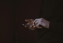 How Los Gatos businesses are adapting to cashless customers