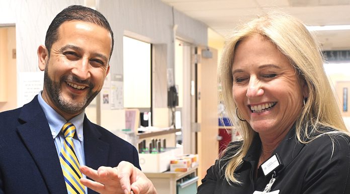 Intuitive Surgical’s robot is changing the face of surgery doctors giving a tour