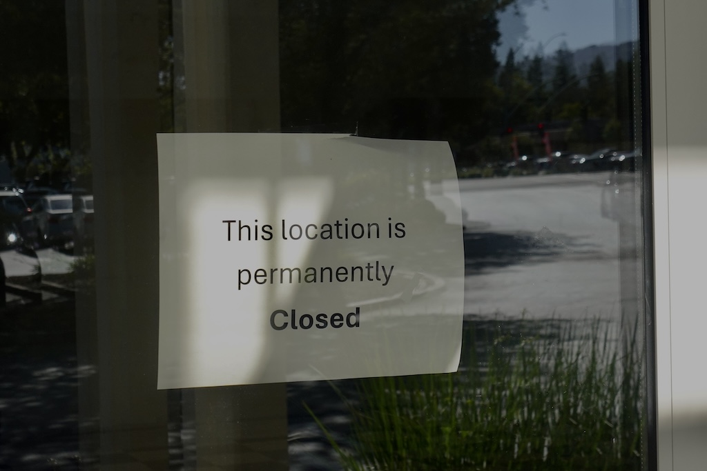 closed sign
