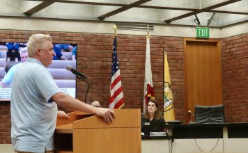 Jim Foley speaks to Planning Commission