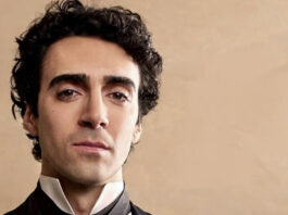 Tony-winning ‘Ragtime’ features LGHS grad as Harry Houdini
