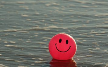 Balls image by pexels via Pixabay