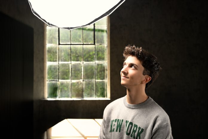 _DSC6613 Will Stout in the studio