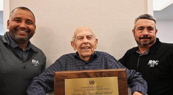 Joe ‘Salt of the Earth’ Mannina recognized by union with 75-year honor Joe Mannina Sr. gets plaque