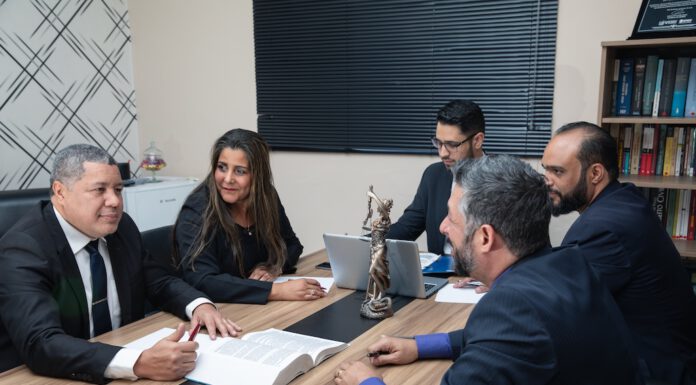Would an Attorney Committee help or hurt Los Gatos? lawyers stock image