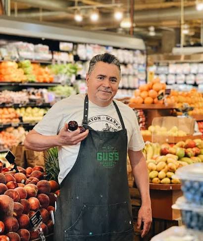 grocer in Gus's