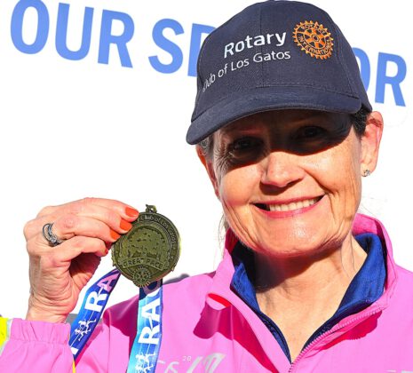 the great race official with medal